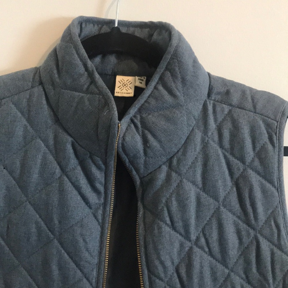 Blue vest - Picture 3 of 4